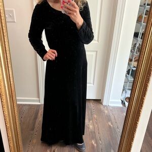 90s vintage Black Velvet Maxi Dress long sleeves size large